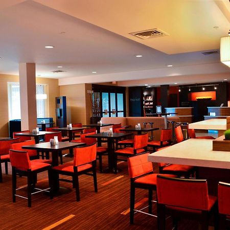 Hotel Courtyard By Marriott Concord Exterior foto