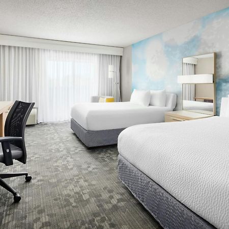 Hotel Courtyard By Marriott Concord Exterior foto