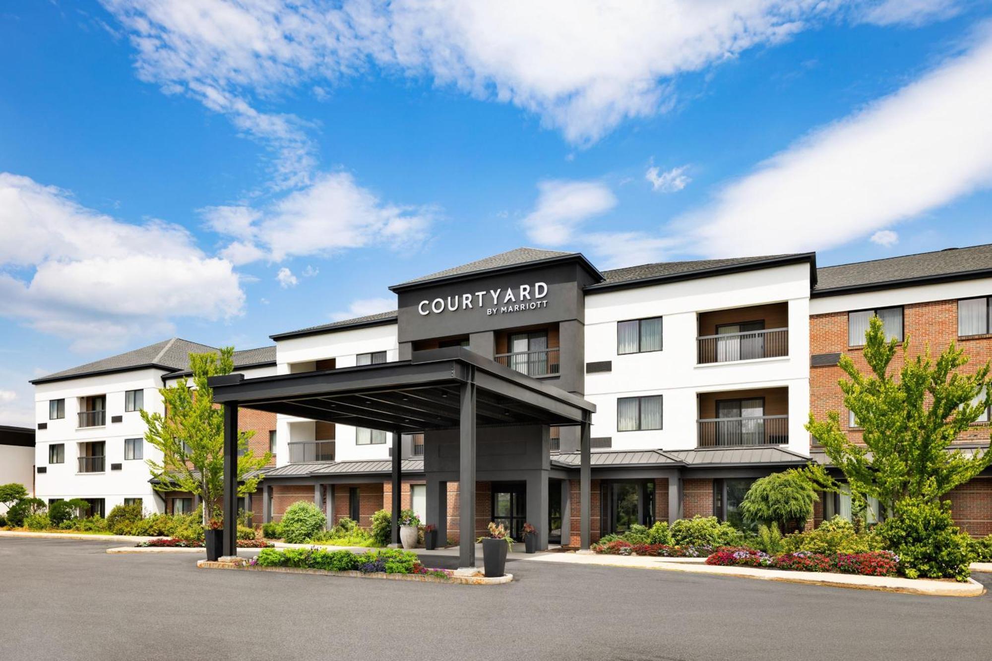 Hotel Courtyard By Marriott Concord Exterior foto