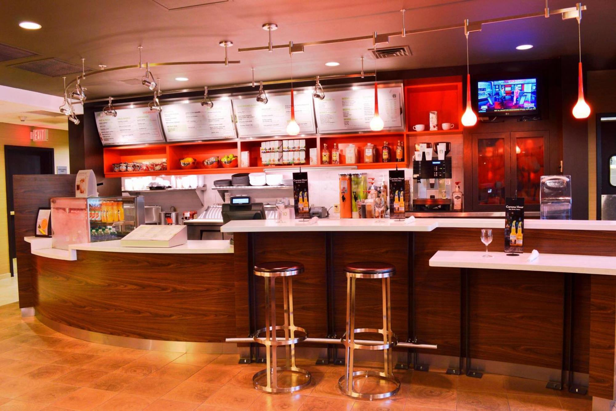 Hotel Courtyard By Marriott Concord Exterior foto